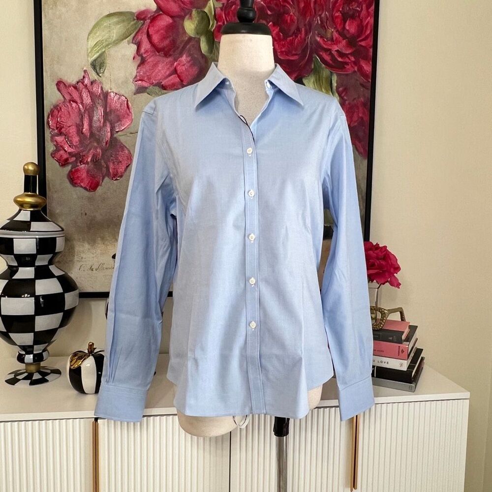 Brooks Brothers Women's Fitted Non-Iron Button-Down Shirt Light Blue Size 10 NWT